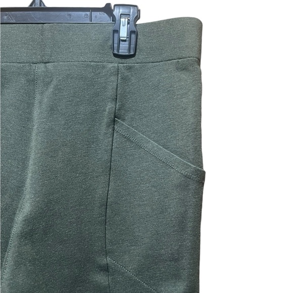 Betabrand Journey Olive Green stretch skinny legging pants Size medium - Picture 9 of 11